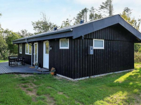6 person holiday home in L kken